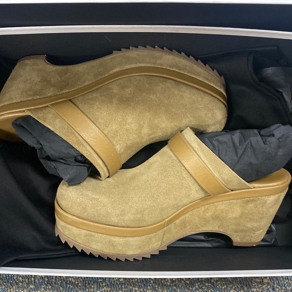 Pedro Garcia Cumin castoro clogs